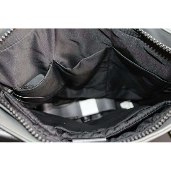 Tech Tote Charges Phone and Tablet With Many Pockets And Original Tags - Picture 7 of 11